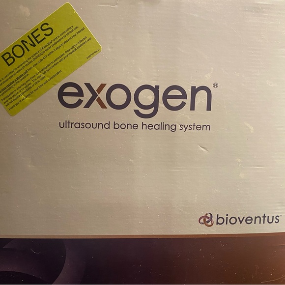 Exogen ultrasound bone healing machine - Picture 6 of 12